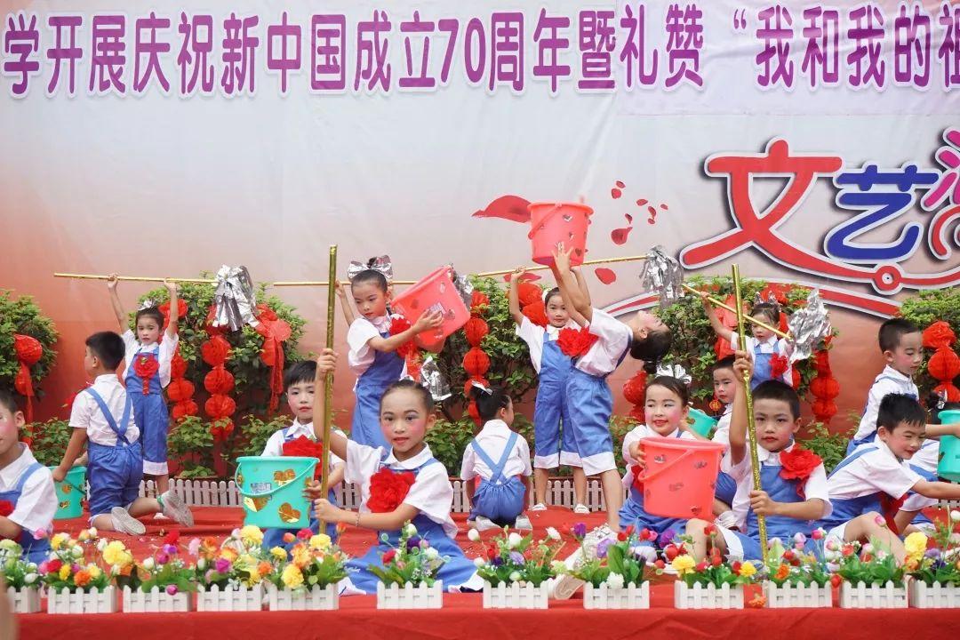 私自在铁路车站上空禁飞区升放无人机,一游客被警方处罚 500 元